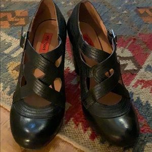 COPY - Mary Jane pumps.